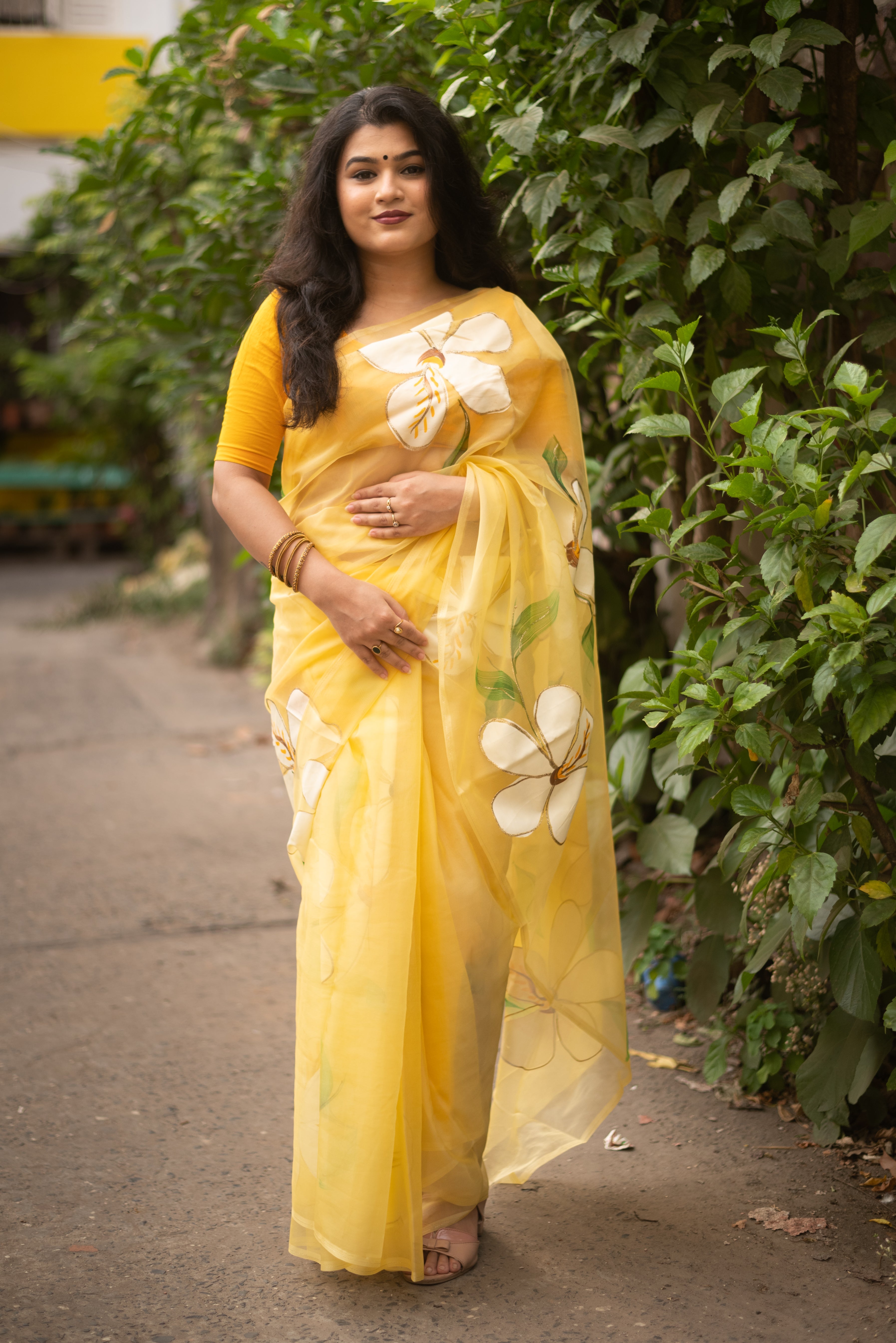New Yellow Color Organza Silk Hand Painted Brush Print With Gold Foil Work Fancy Designer Saree With Blouse