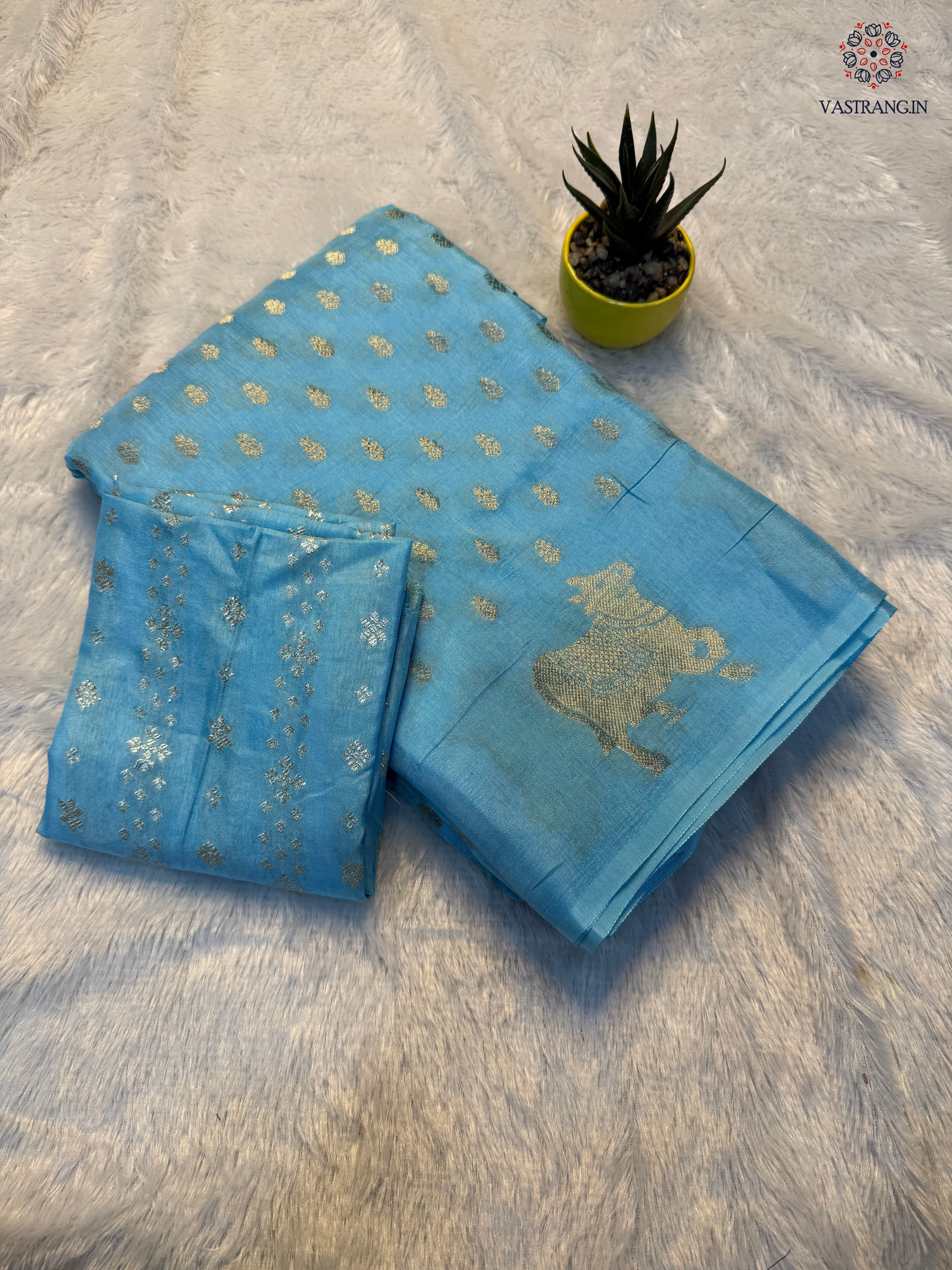 Attractive Party Wear Pure Soft Viscose Crape Silk Zari Chit Palllu n Pichwari Border Fancy Designer Saree With Blouse