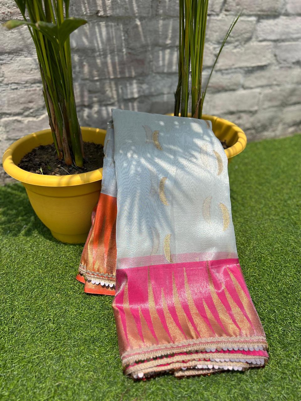 New Wedding Wear Silver Color Banarasi Tissue Silk Zari Weaving With Lace Work Fancy Designer Saree