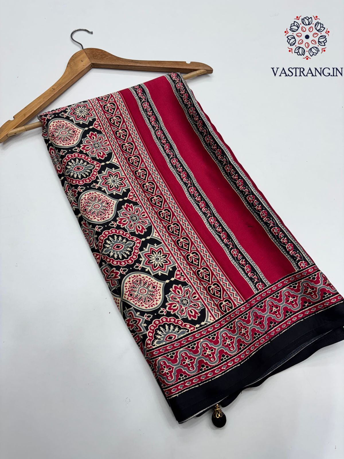 New Wedding Wear Red Color Pure Satin Silk Ajrak Printed Rich Pallu n Tussles Work Fancy Designer Saree