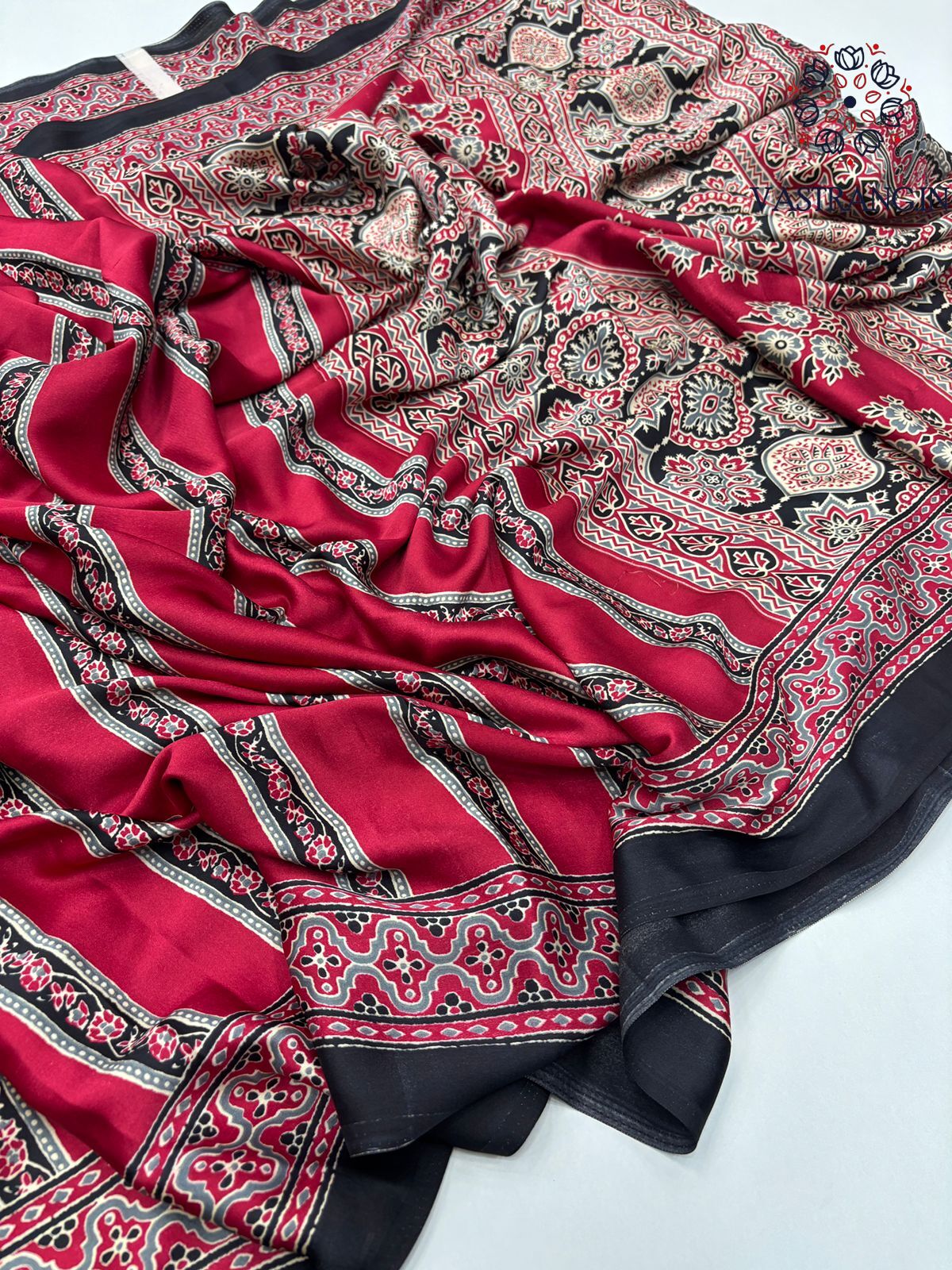 New Wedding Wear Red Color Pure Satin Silk Ajrak Printed Rich Pallu n Tussles Work Fancy Designer Saree