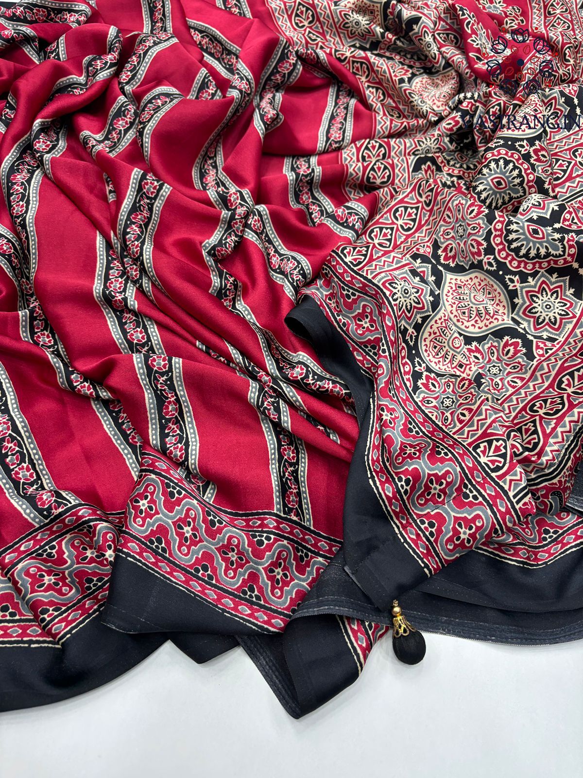 New Wedding Wear Red Color Pure Satin Silk Ajrak Printed Rich Pallu n Tussles Work Fancy Designer Saree