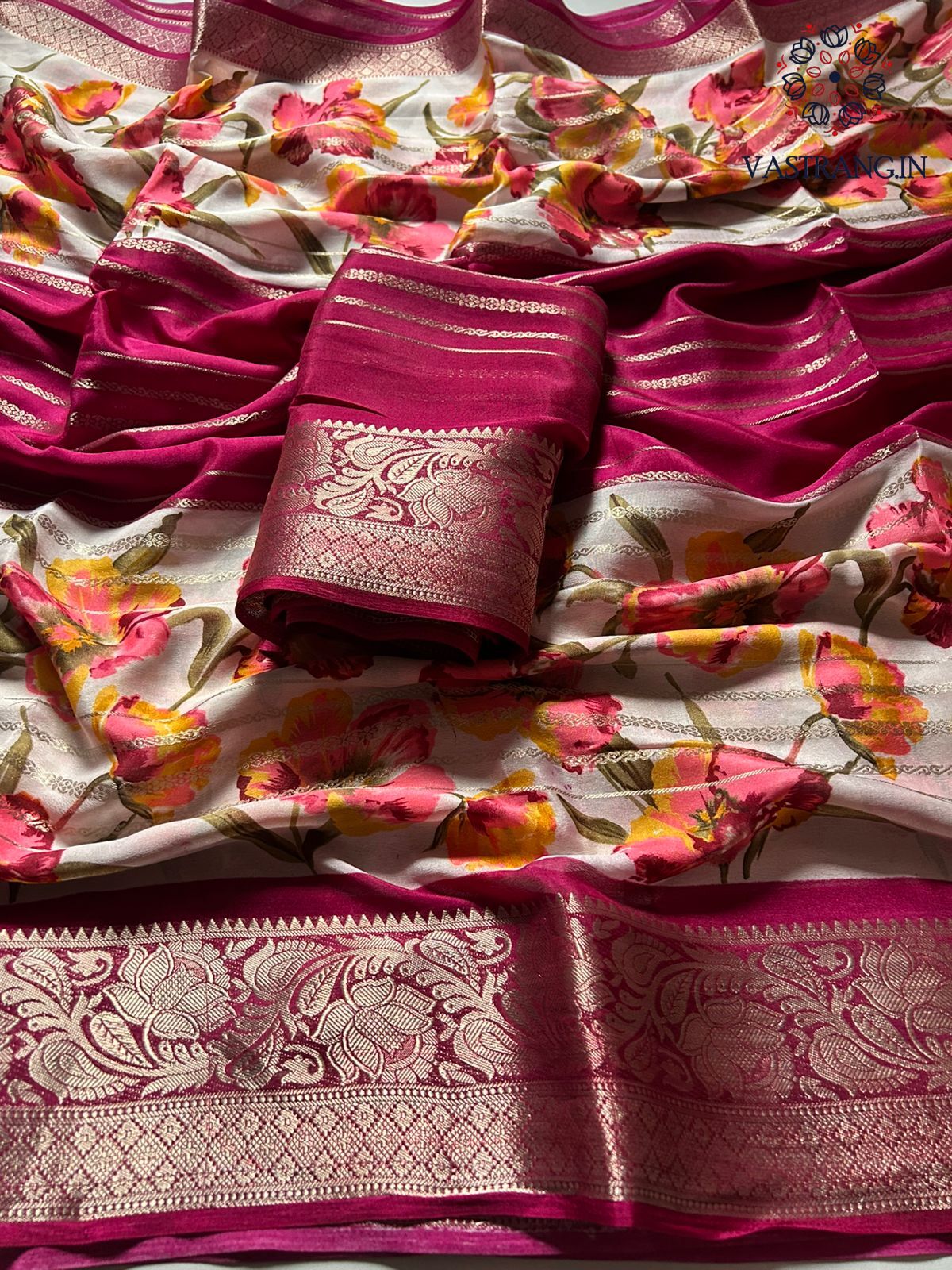 New Wedding Wear Silk Fabric Zari Jacquard Weaving Work Fancy Designer Saree With Blouse