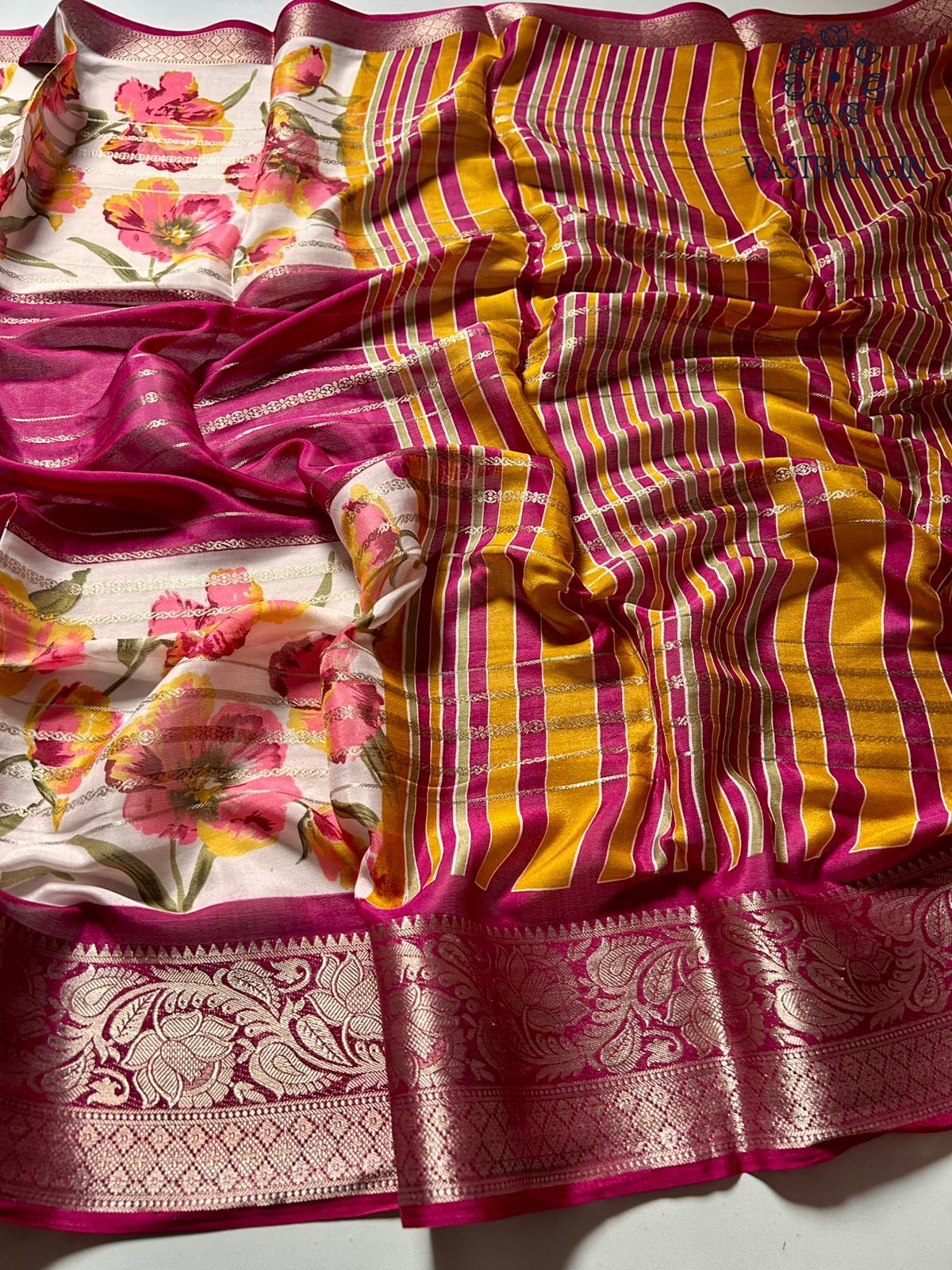 New Wedding Wear Silk Fabric Zari Jacquard Weaving Work Fancy Designer Saree With Blouse