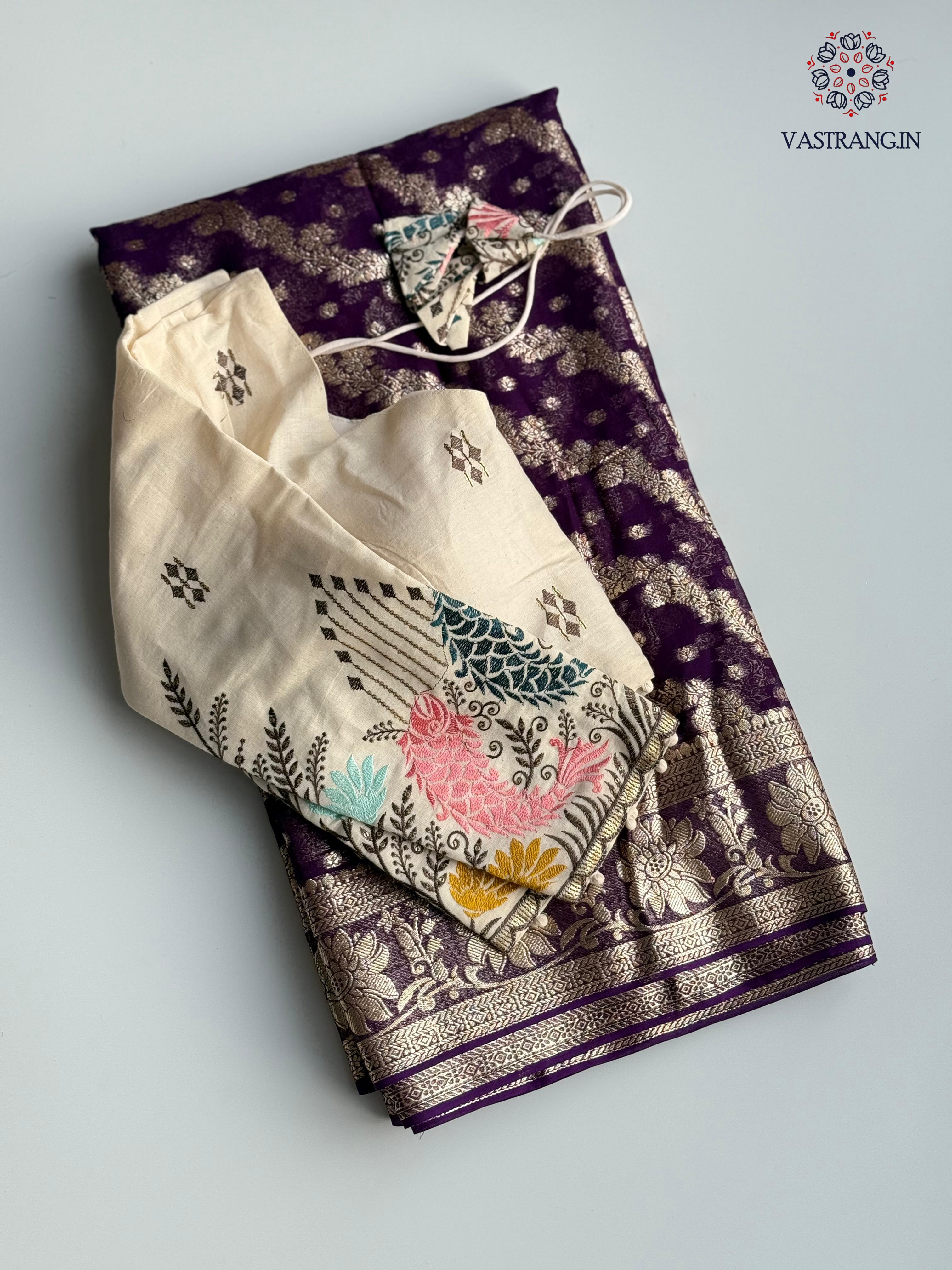 Beautiful Party Wear Viscose Georgette Zari Work Embroidery Stiched Blouse Saree for Ceremonial Occasion