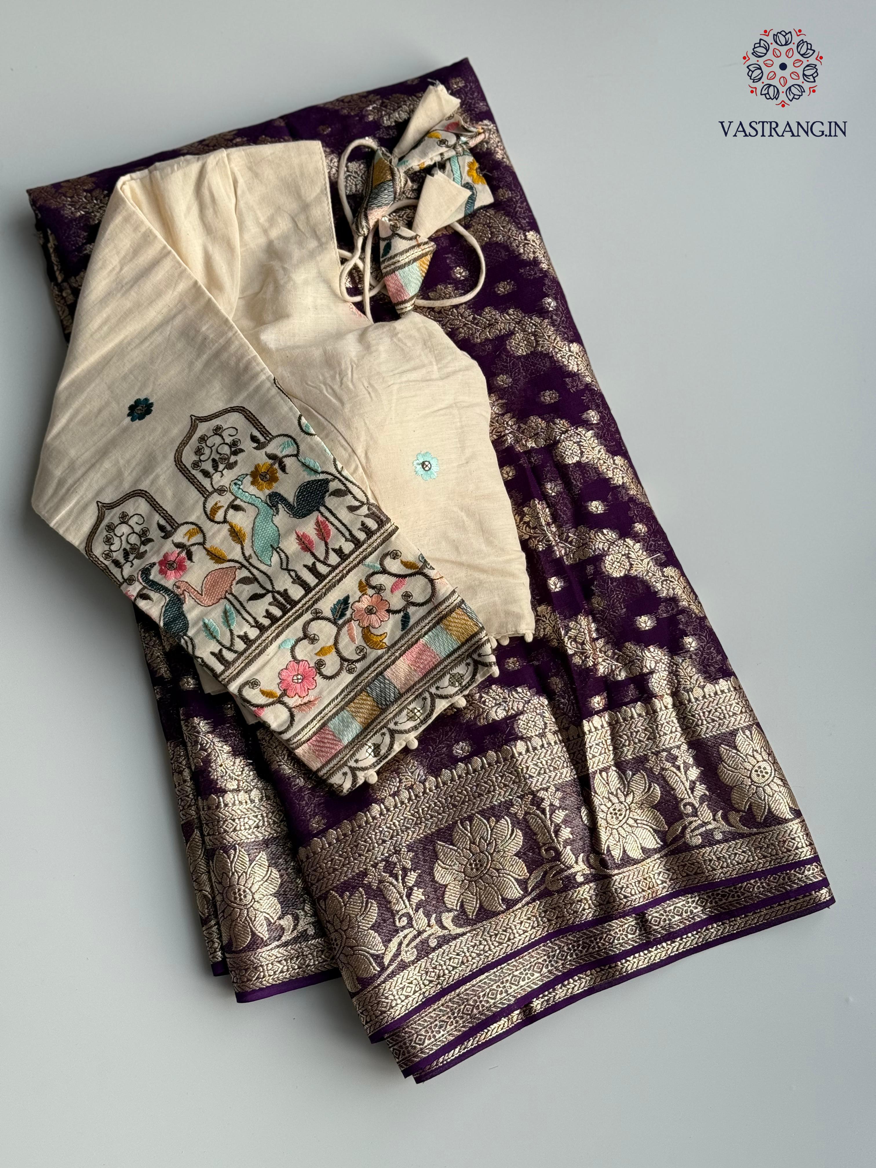 Beautiful Party Wear Viscose Georgette Zari Work Embroidery Stiched Blouse Saree for Ceremonial Occasion