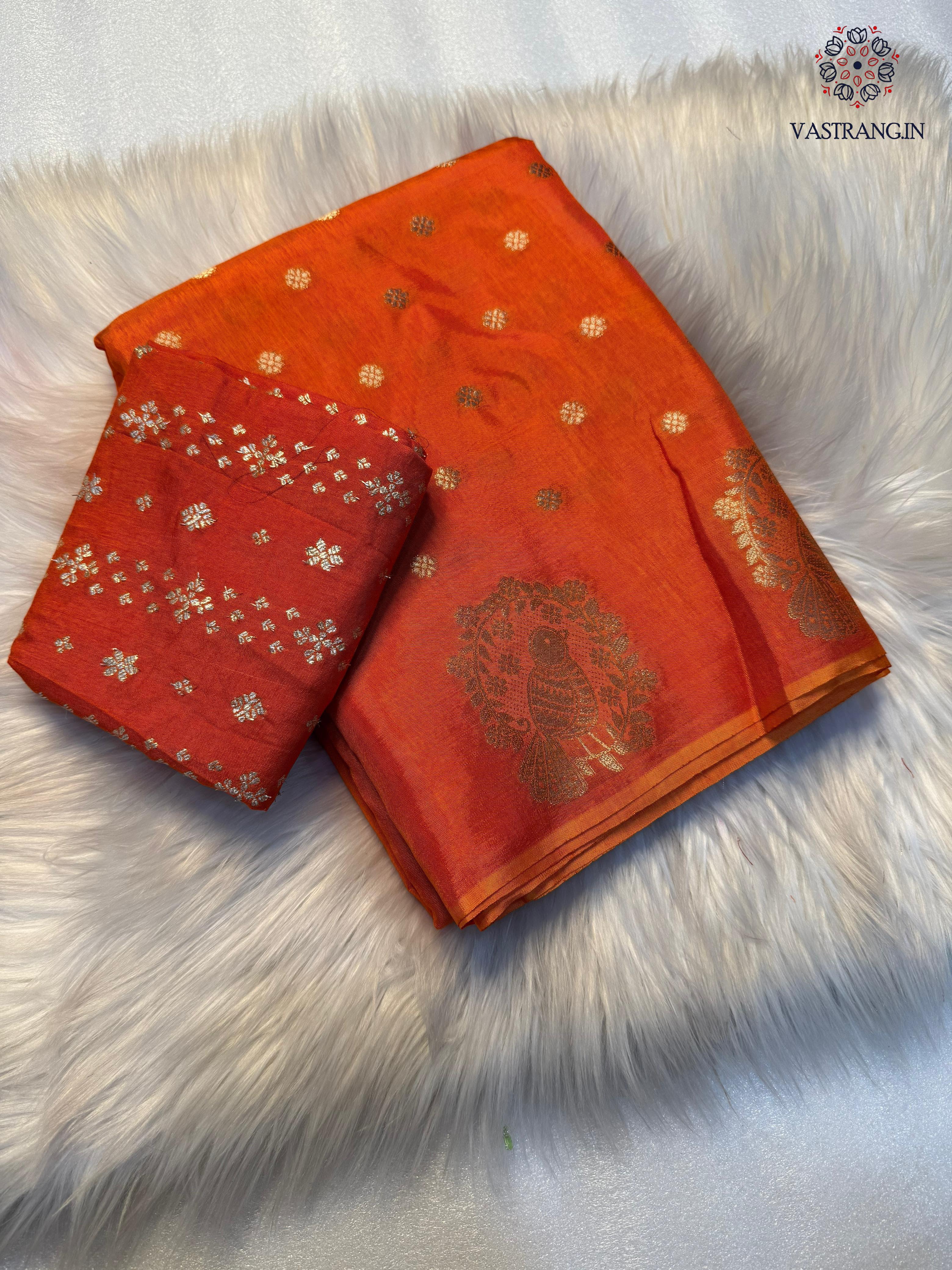 Dazzling Party Wear Pure Soft Viscose Crape Silk Zari Chit Palllu n Pichwari Border Fancy Designer Saree With Blouse