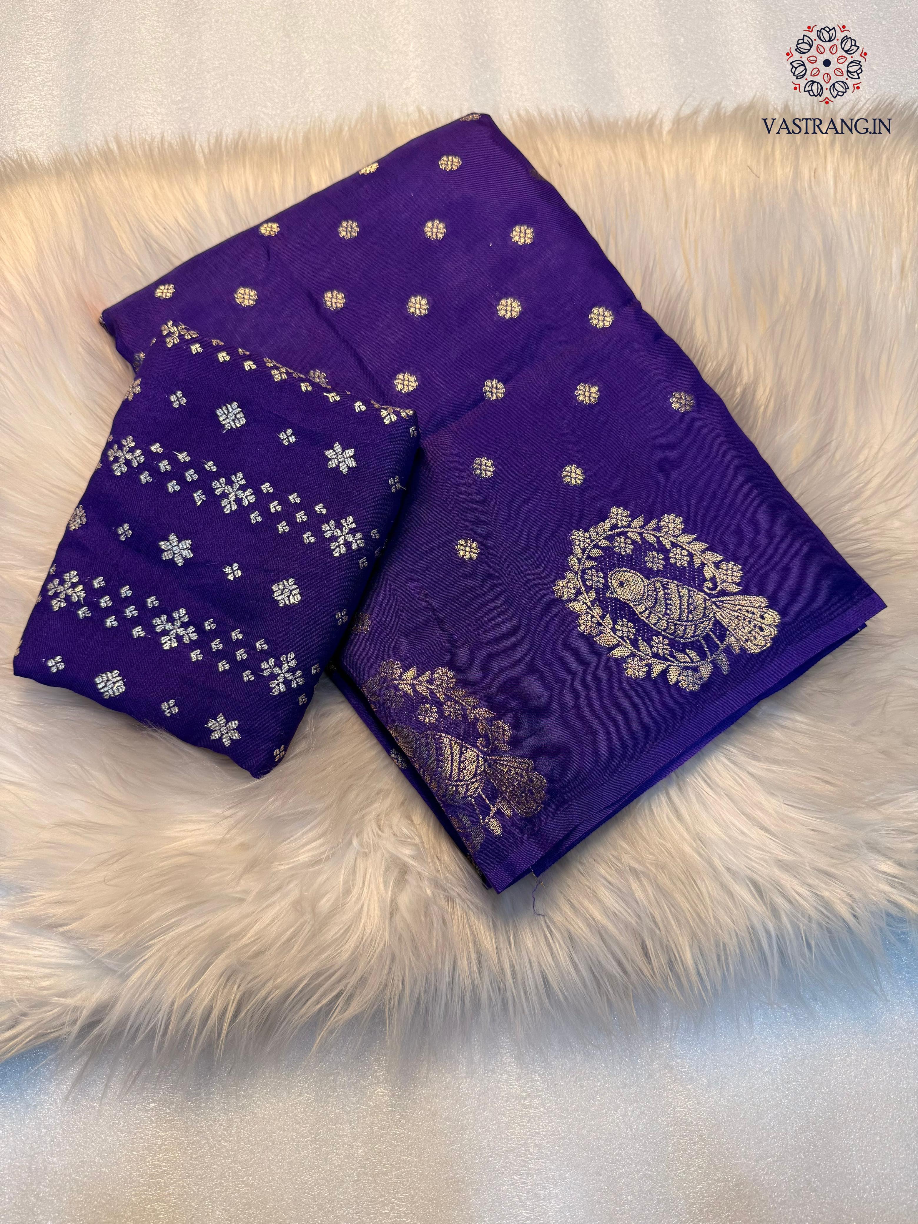 Dazzling Party Wear Pure Soft Viscose Crape Silk Zari Chit Palllu n Pichwari Border Fancy Designer Saree With Blouse